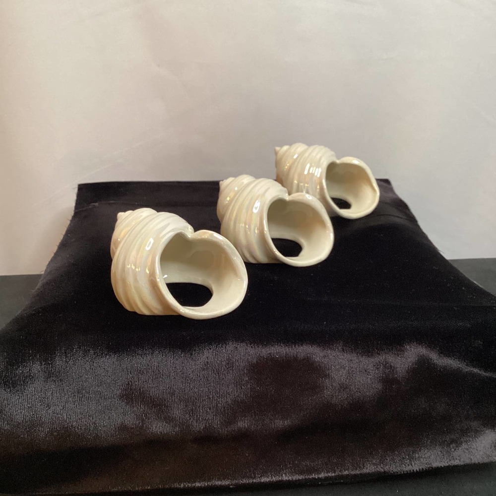 Set of 3 Napkin Rings -seashells